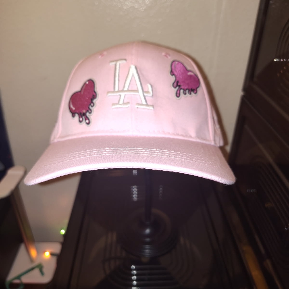 Pink Dripping Hearts Patches LA Hat.